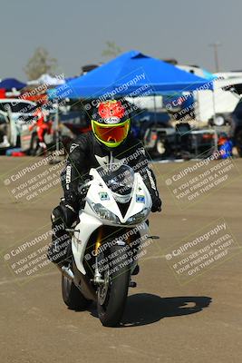 media/Sep-20-2025-TrackDaz (Sat) [[27f0cde673]]/Around the Pits/